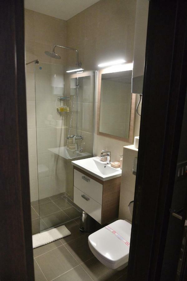 Helada Apartments Tivat Luaran gambar