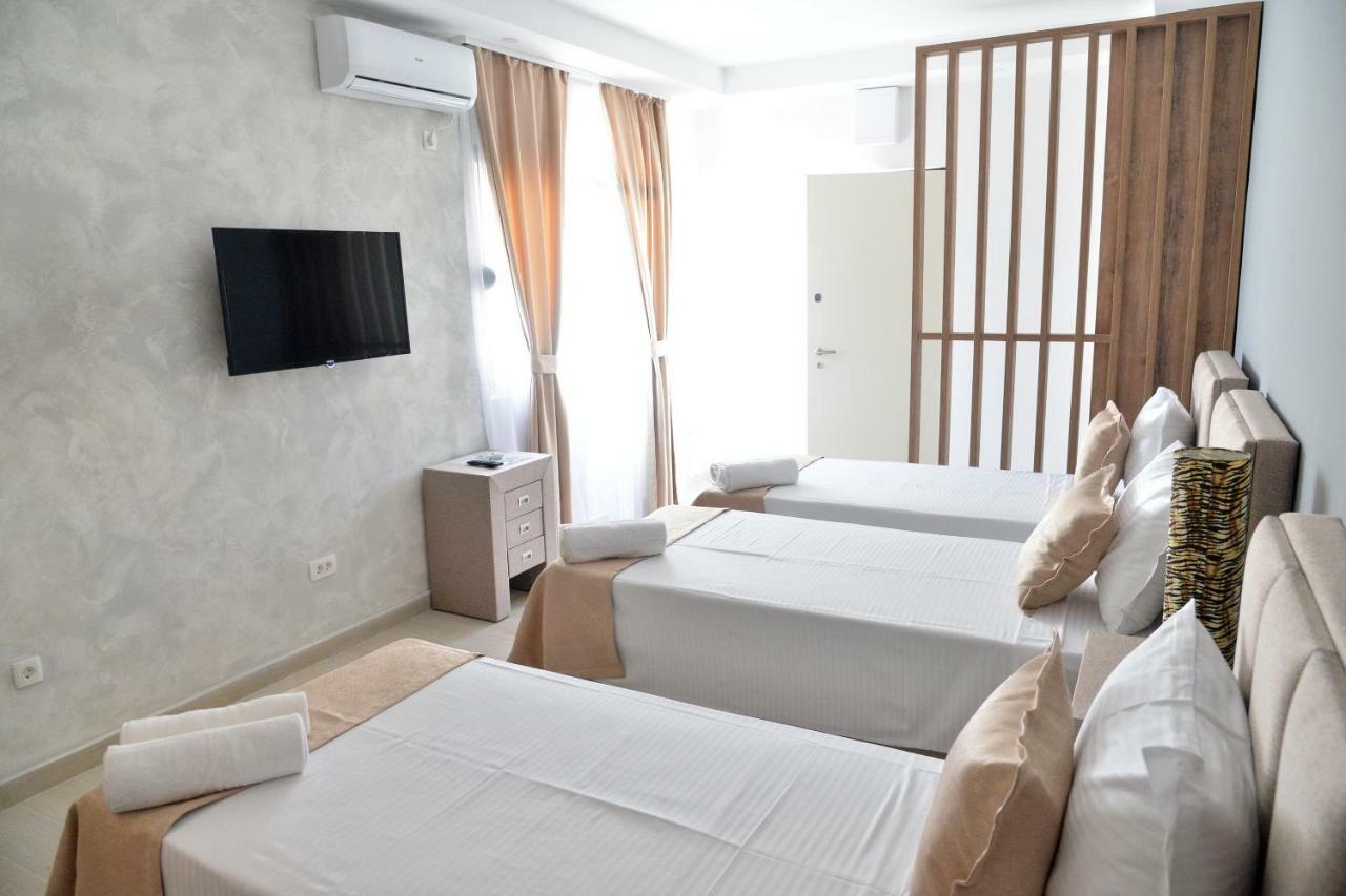 Helada Apartments Tivat Luaran gambar