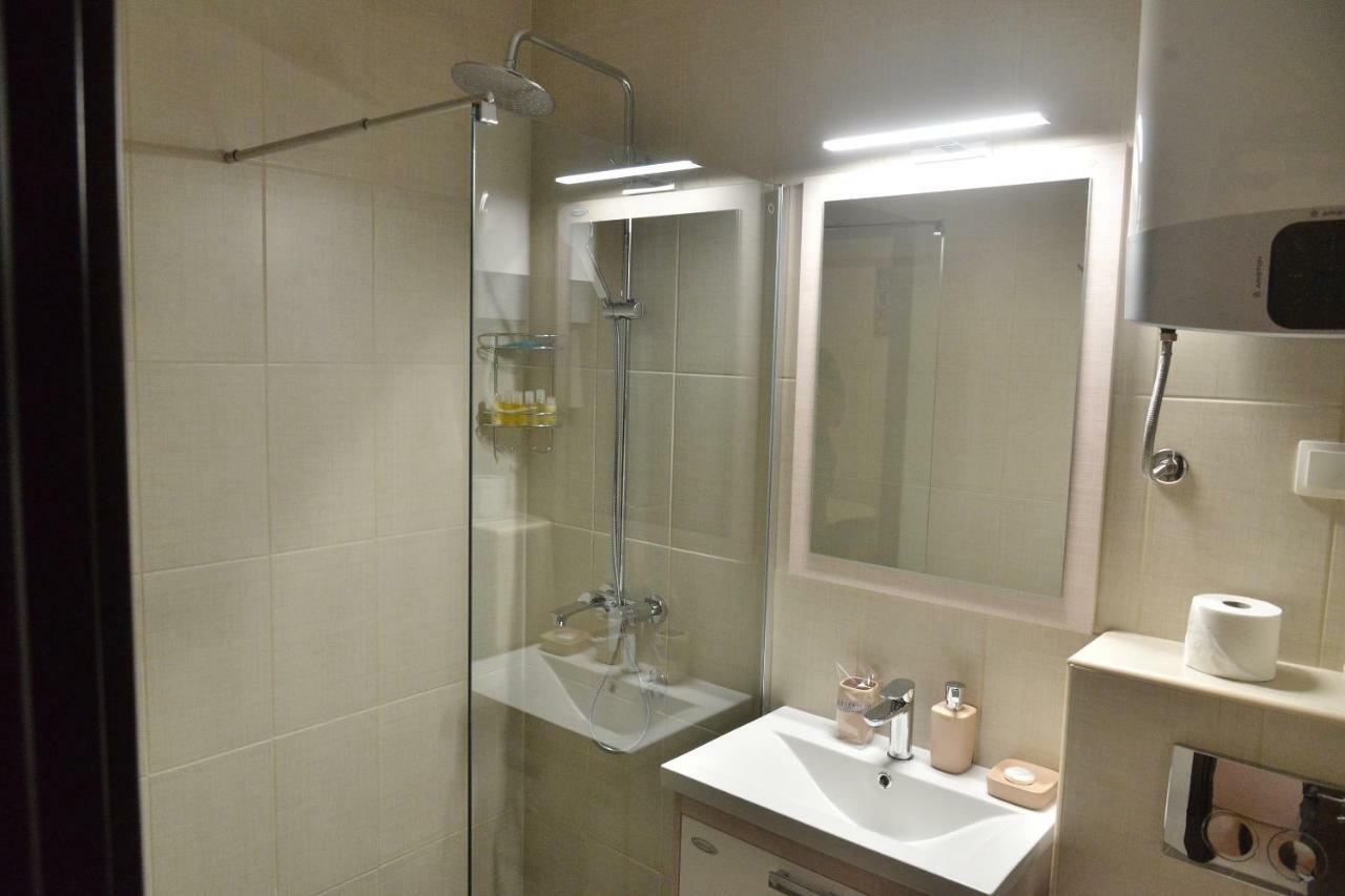 Helada Apartments Tivat Luaran gambar