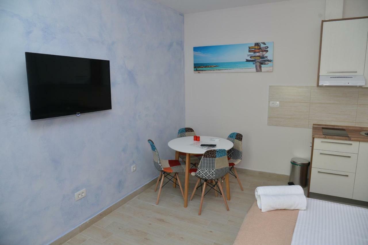 Helada Apartments Tivat Luaran gambar