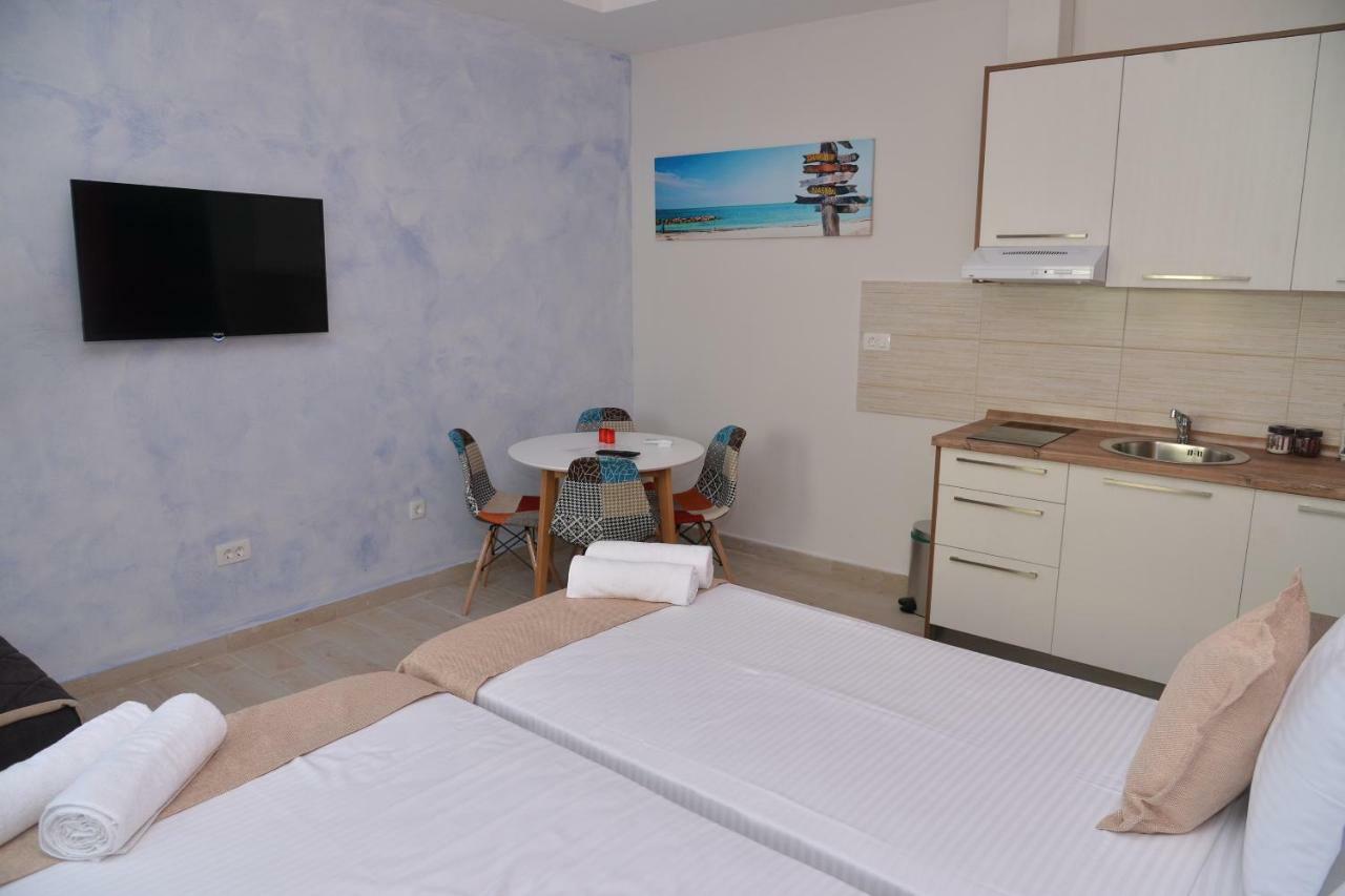 Helada Apartments Tivat Luaran gambar