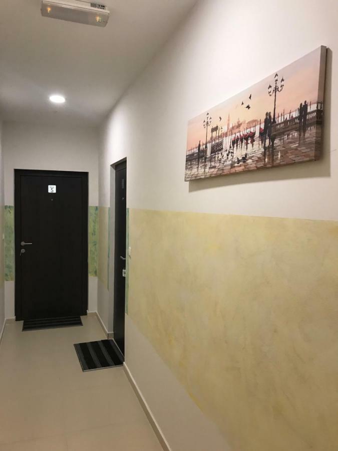 Helada Apartments Tivat Luaran gambar